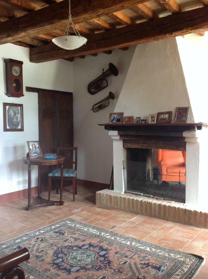 L'Infinito Bed & Breakfast Mombaroccio Eksteriør bilde