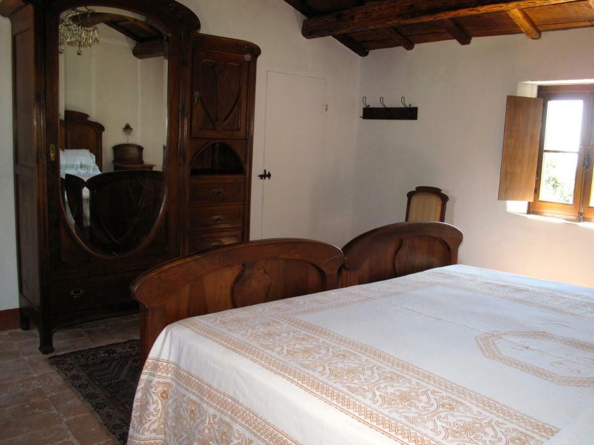 L'Infinito Bed & Breakfast Mombaroccio Eksteriør bilde