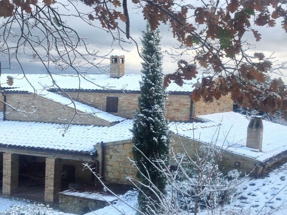 L'Infinito Bed & Breakfast Mombaroccio Eksteriør bilde