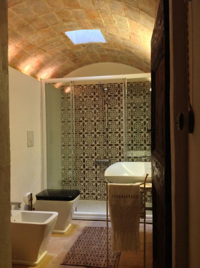 L'Infinito Bed & Breakfast Mombaroccio Eksteriør bilde